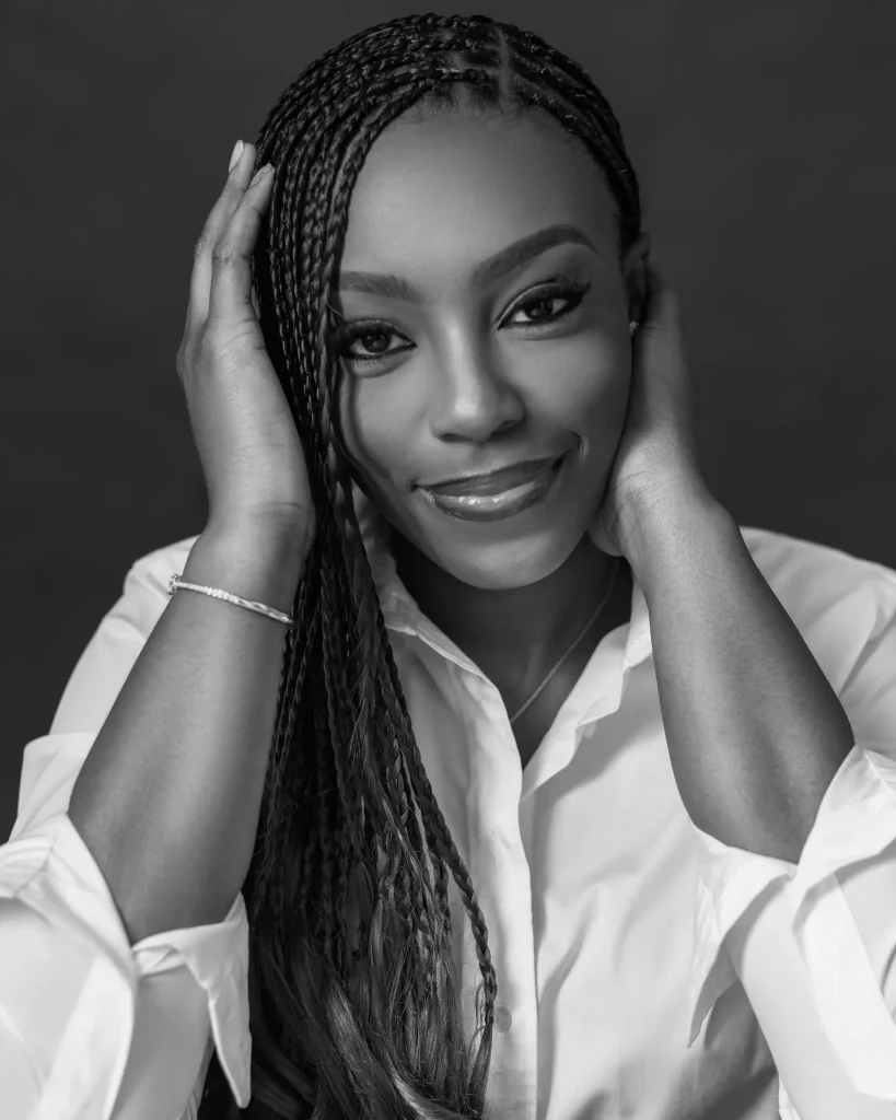 Oluwatoni Akinola - Public health, youth mentor, faith, podcast host